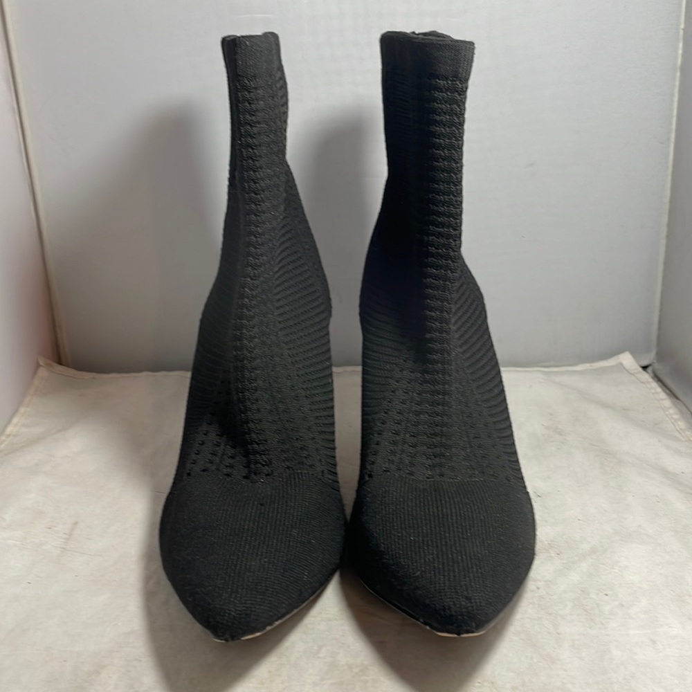 Nicole Miller DNONITO Black Booties - Size 9